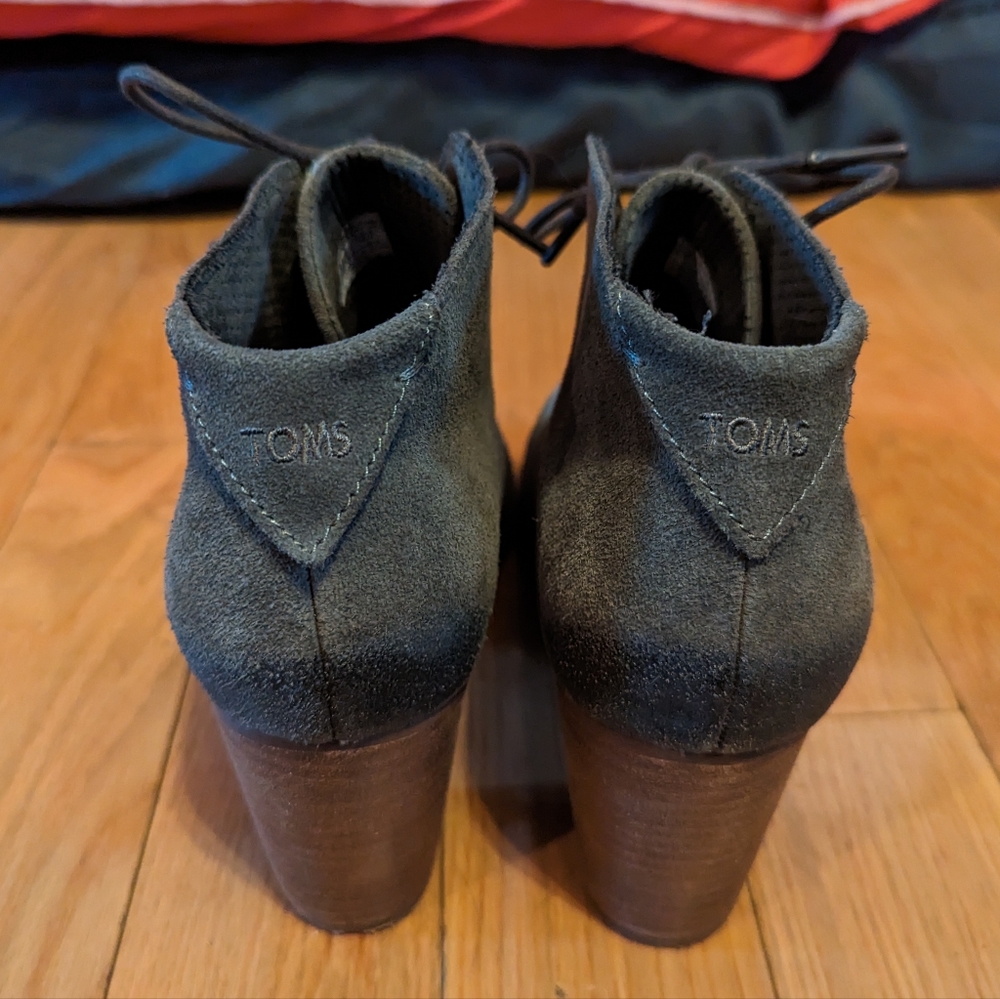 Toms Booties - Picture 4 of 6